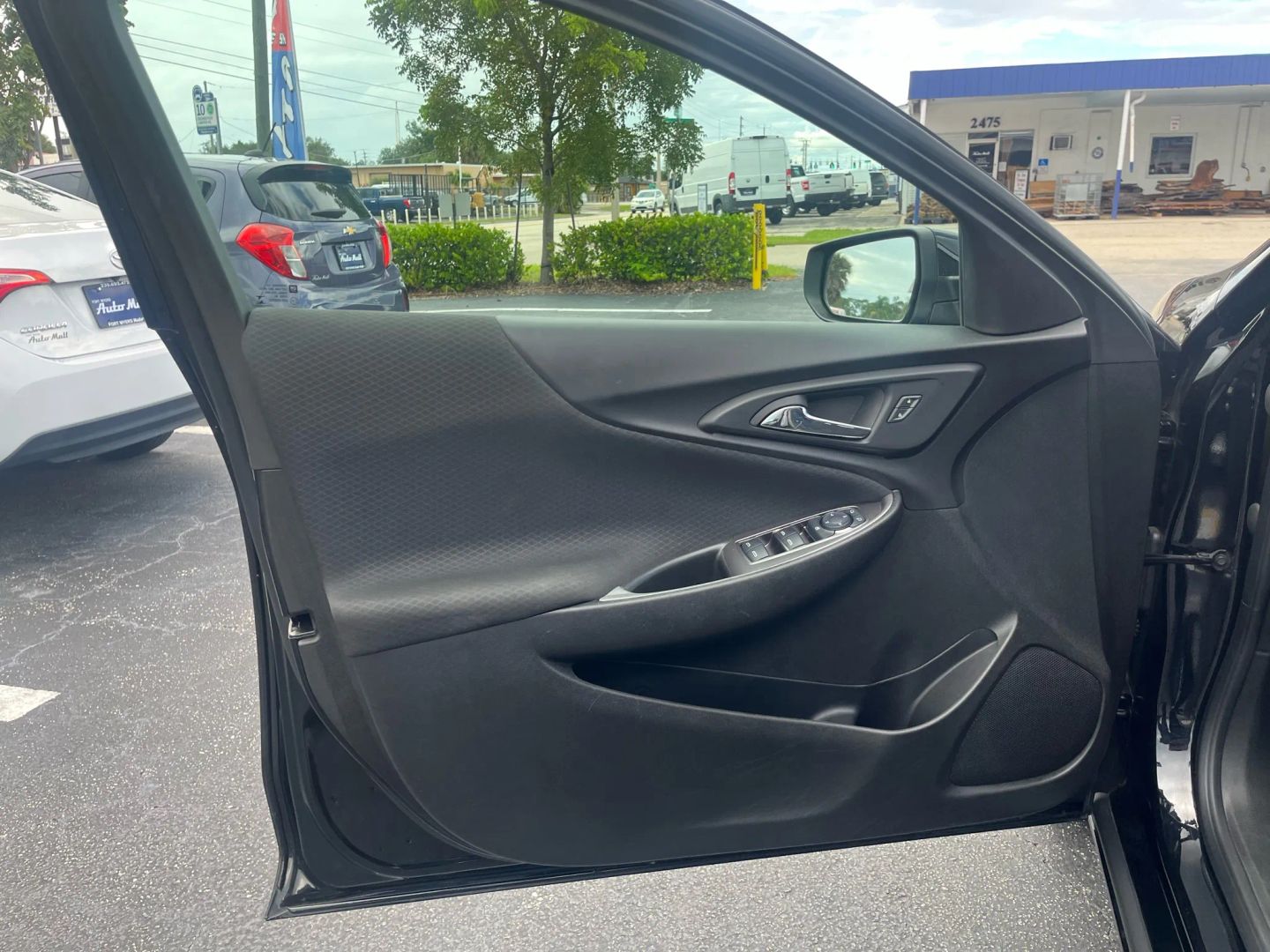 2023 Chevrolet Malibu 1LT - Photo 17