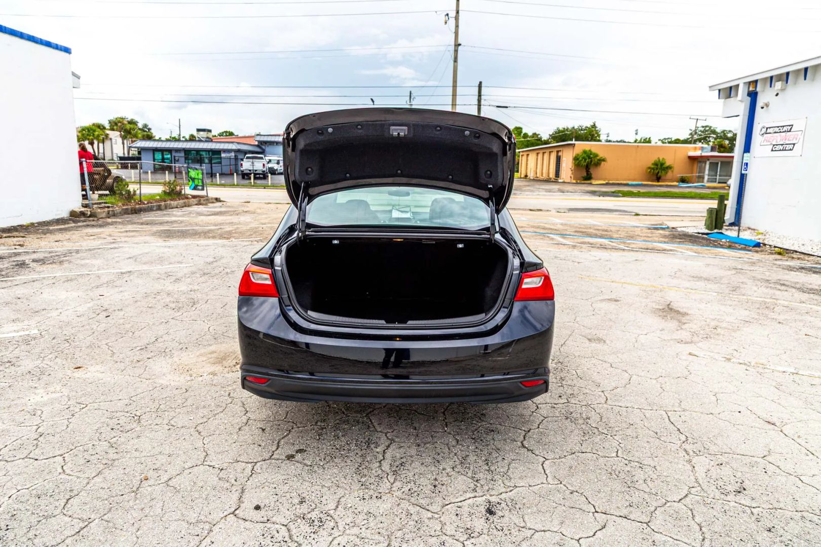 2023 Chevrolet Malibu 1LT - Photo 38
