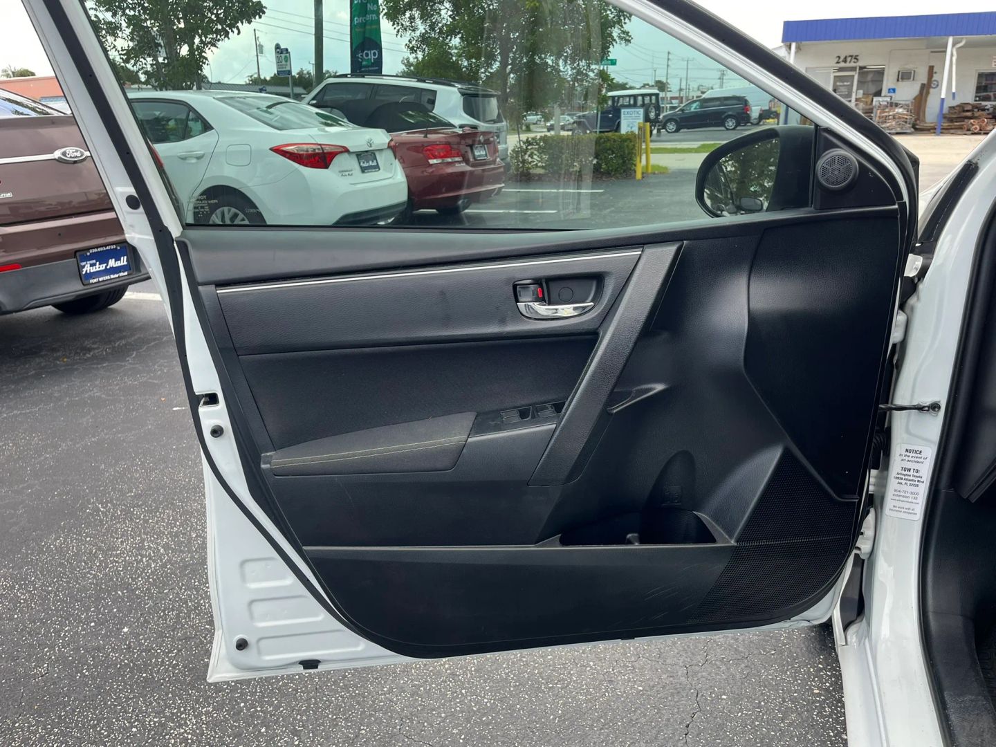 Toyota Corolla photo 15