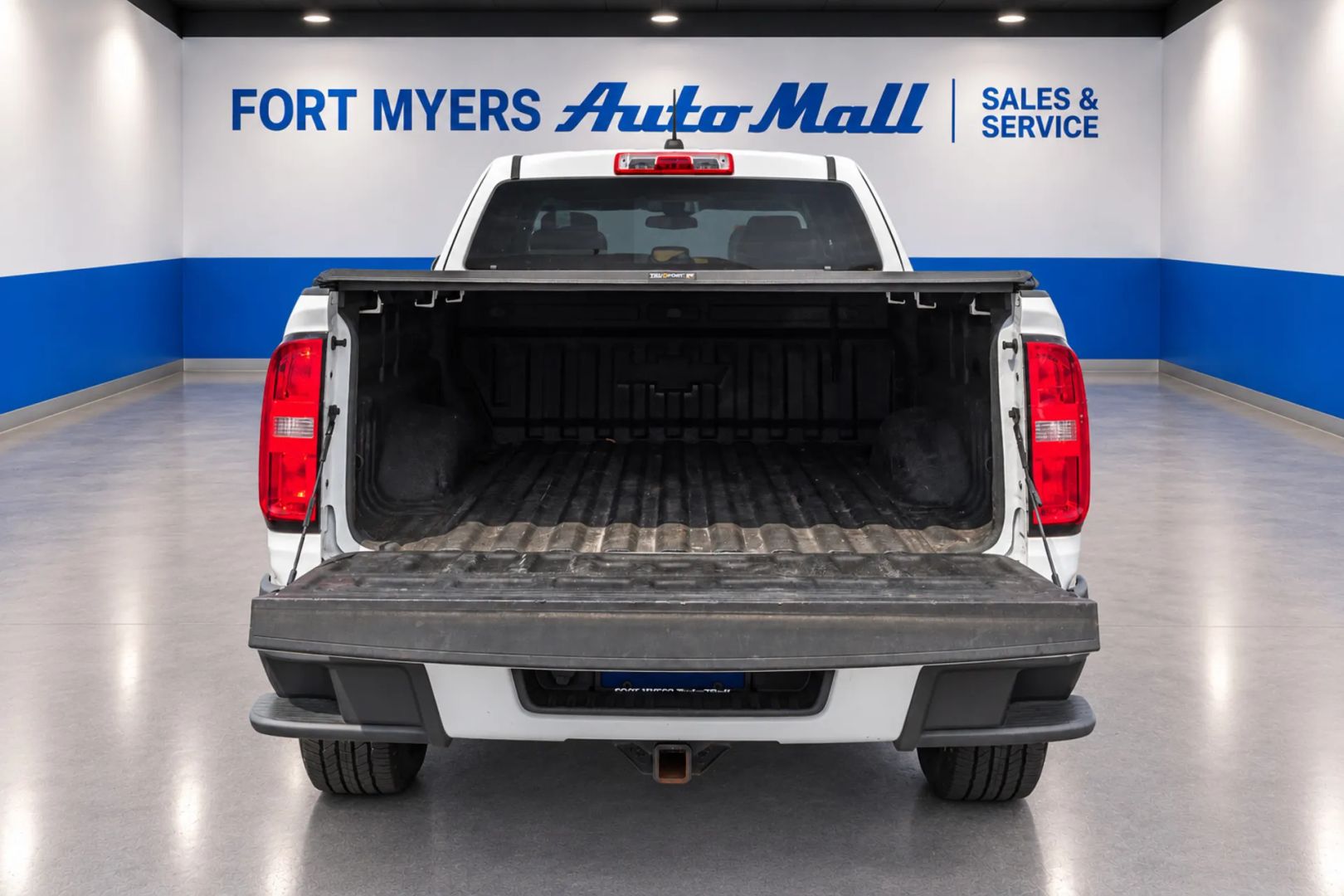 Photo 5 of this Chevrolet Colorado