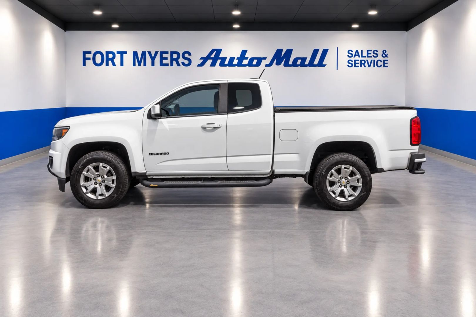 Photo 8 of this Chevrolet Colorado