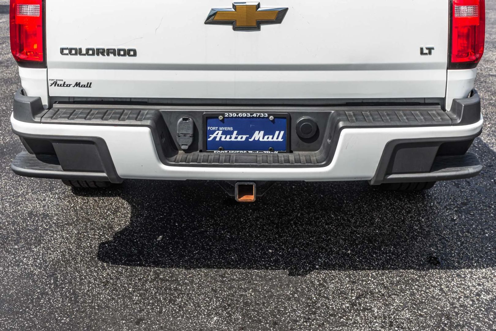 Photo 28 of this Chevrolet Colorado