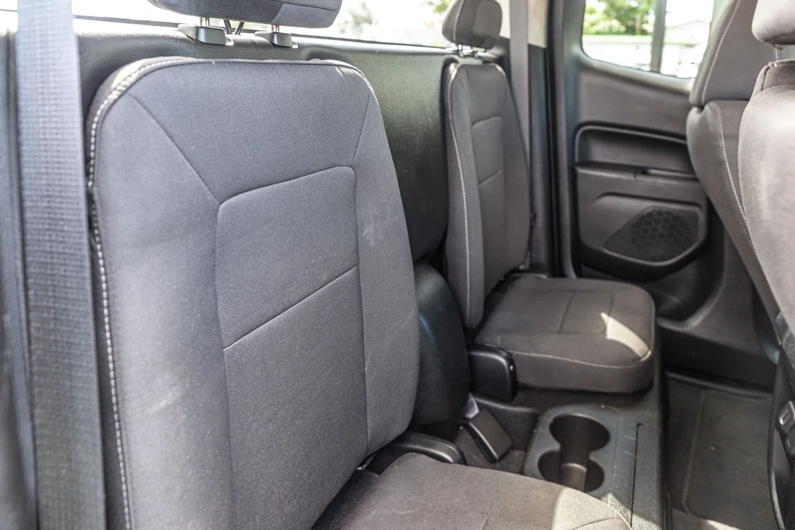 Photo 43 of this Chevrolet Colorado