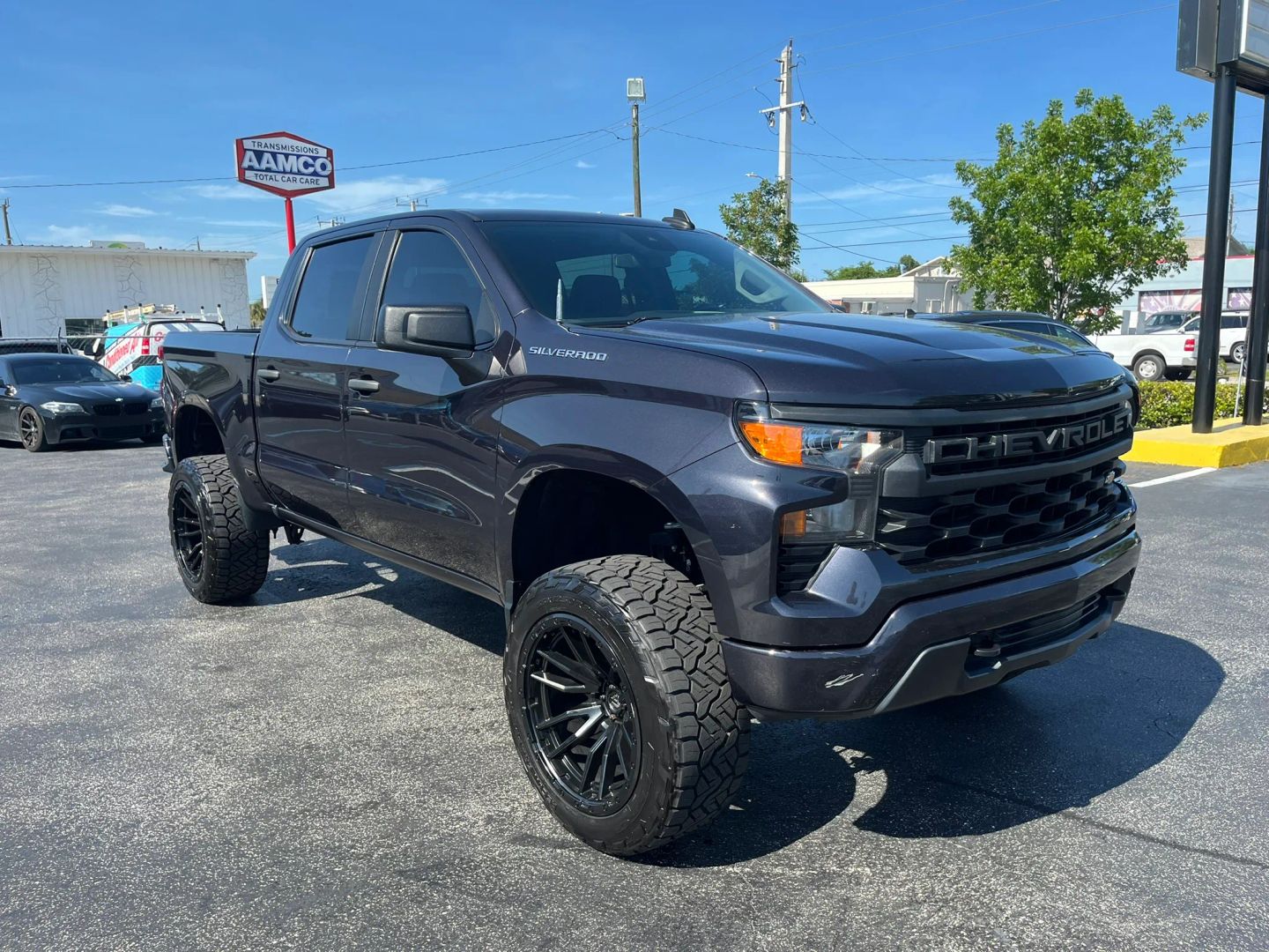 Chevrolet Silverado photo 8