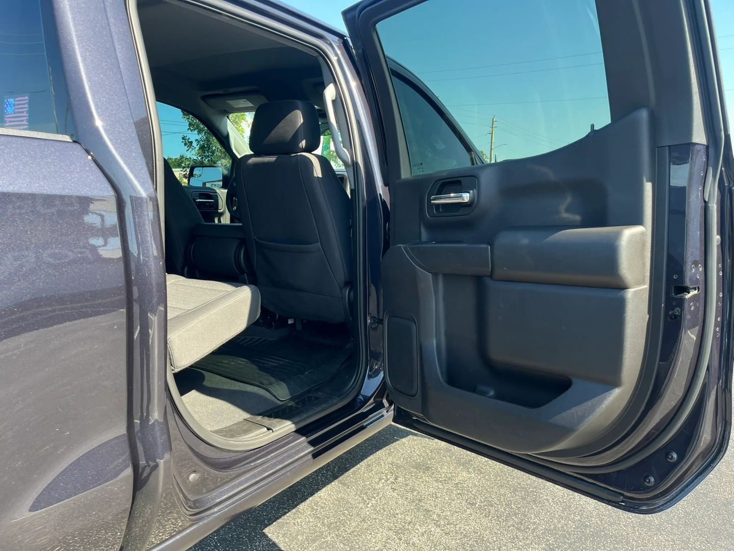 Chevrolet Silverado photo 27