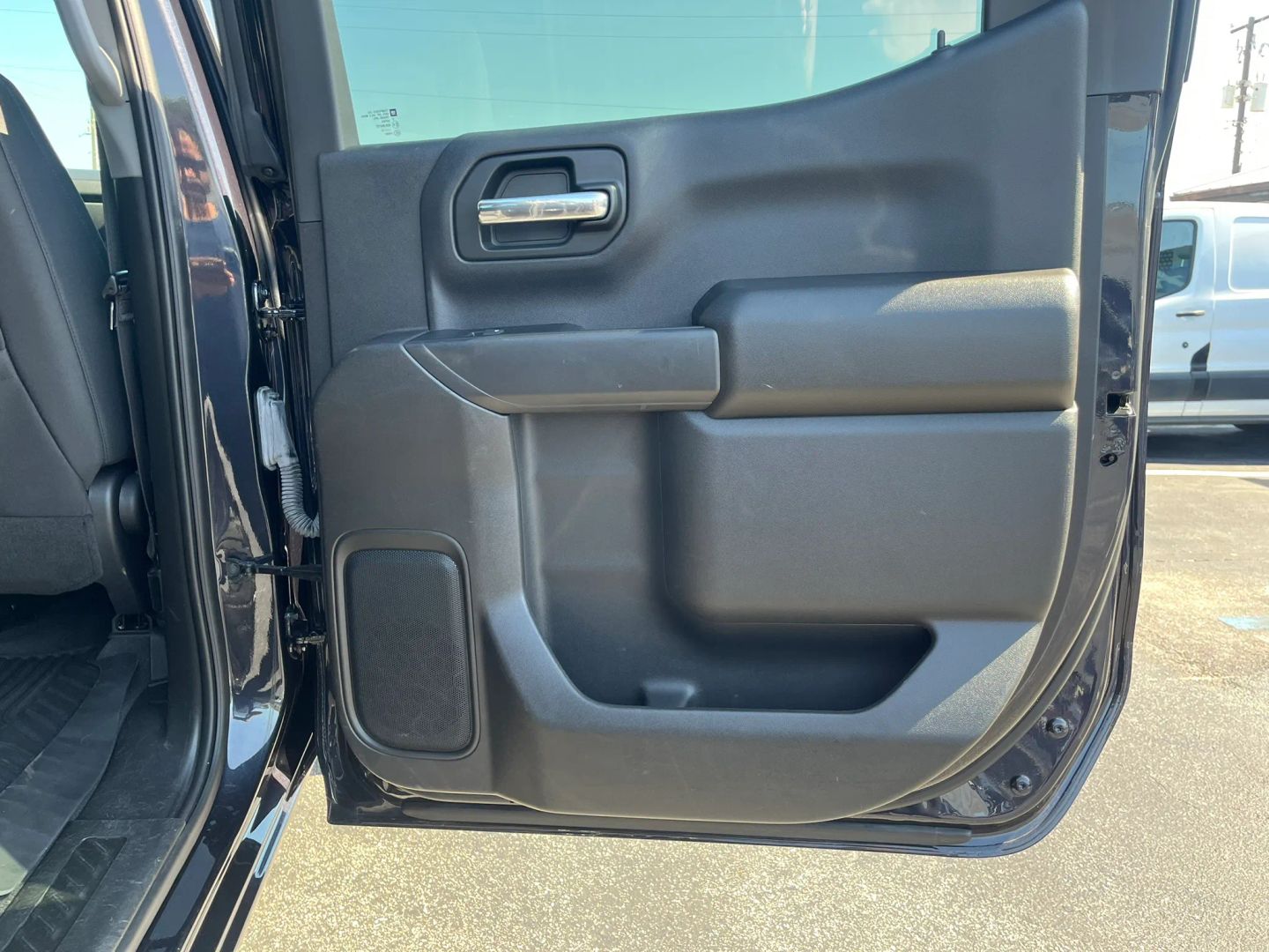 Chevrolet Silverado photo 28