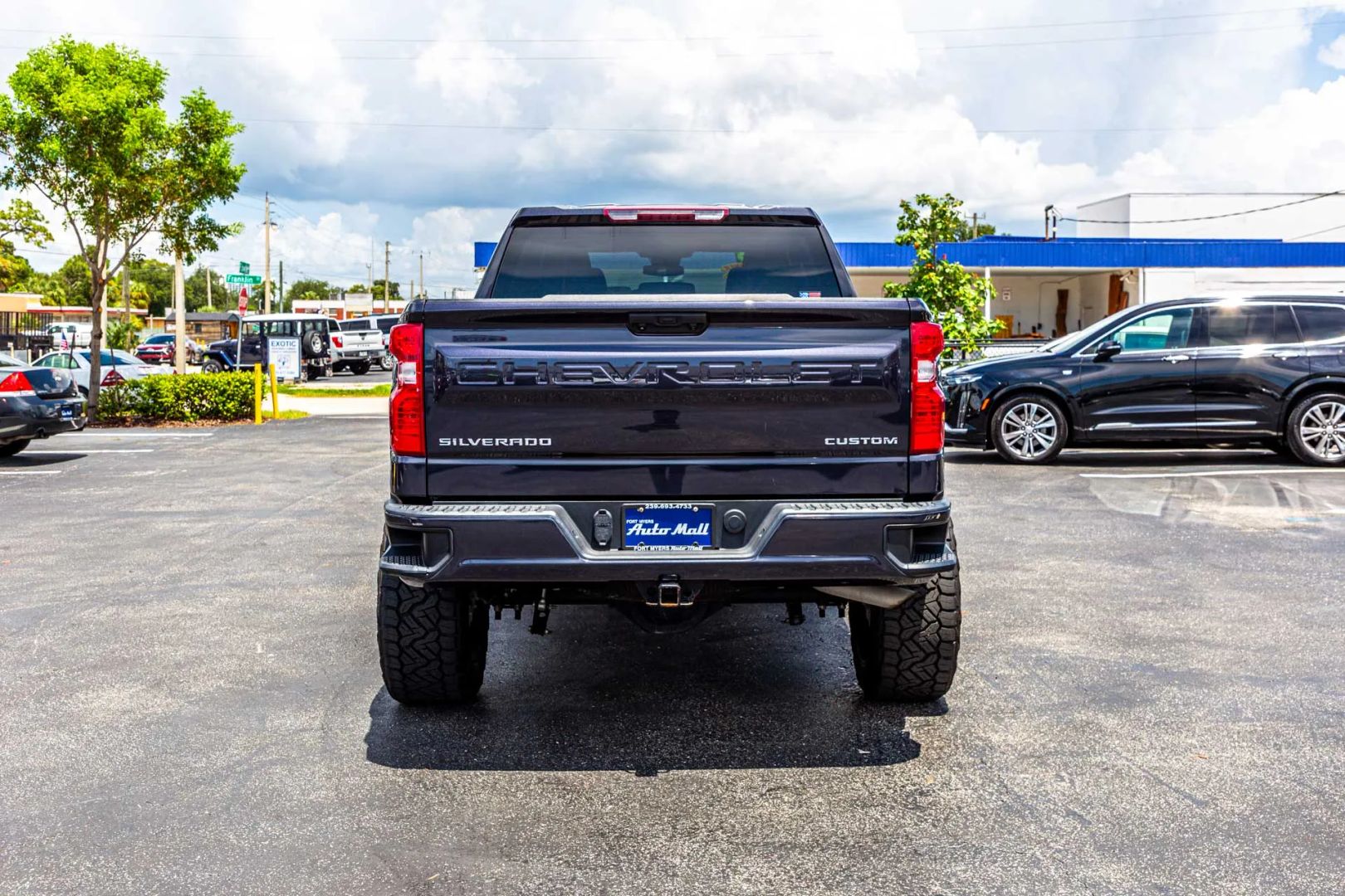 Chevrolet Silverado photo 35