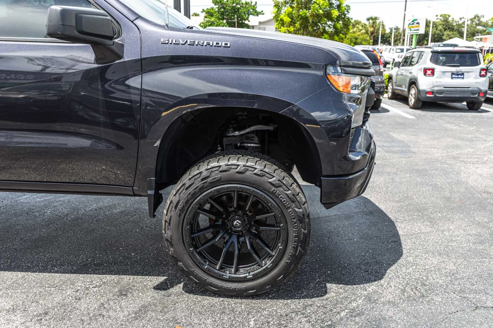 Chevrolet Silverado photo 44