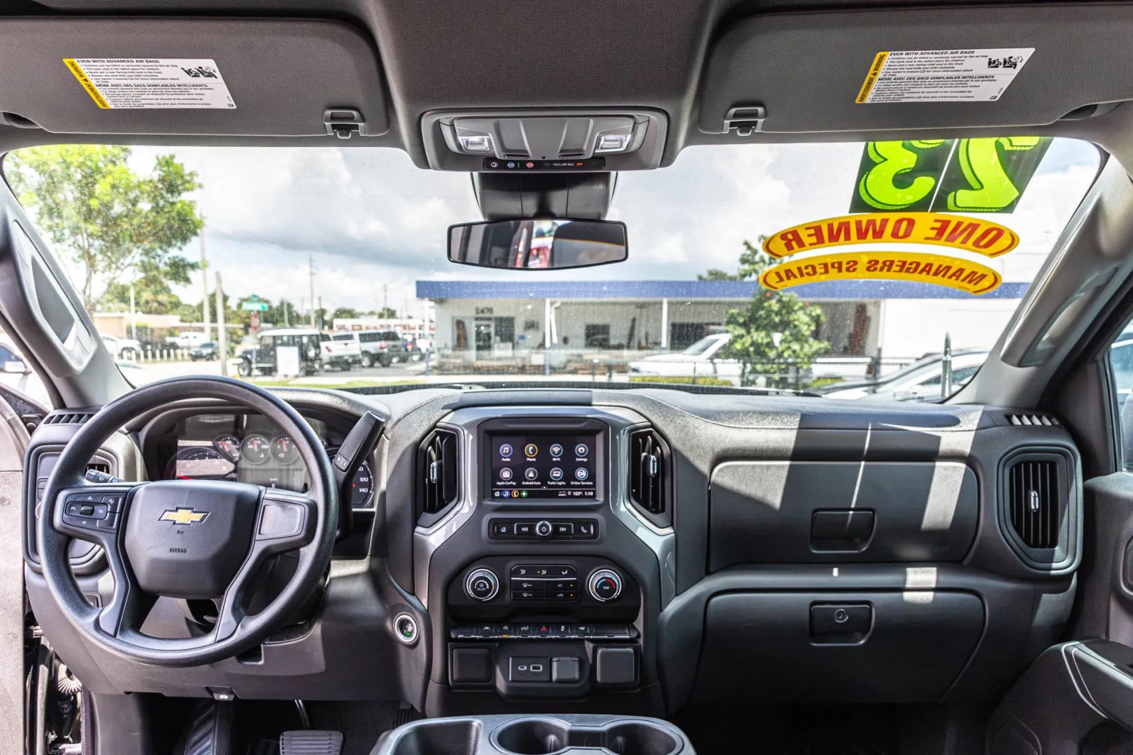 Chevrolet Silverado photo 69