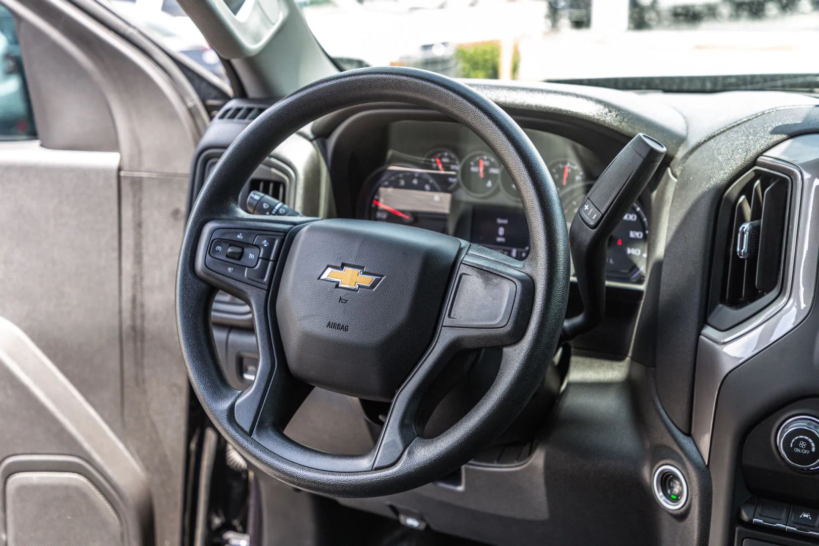 Chevrolet Silverado photo 74