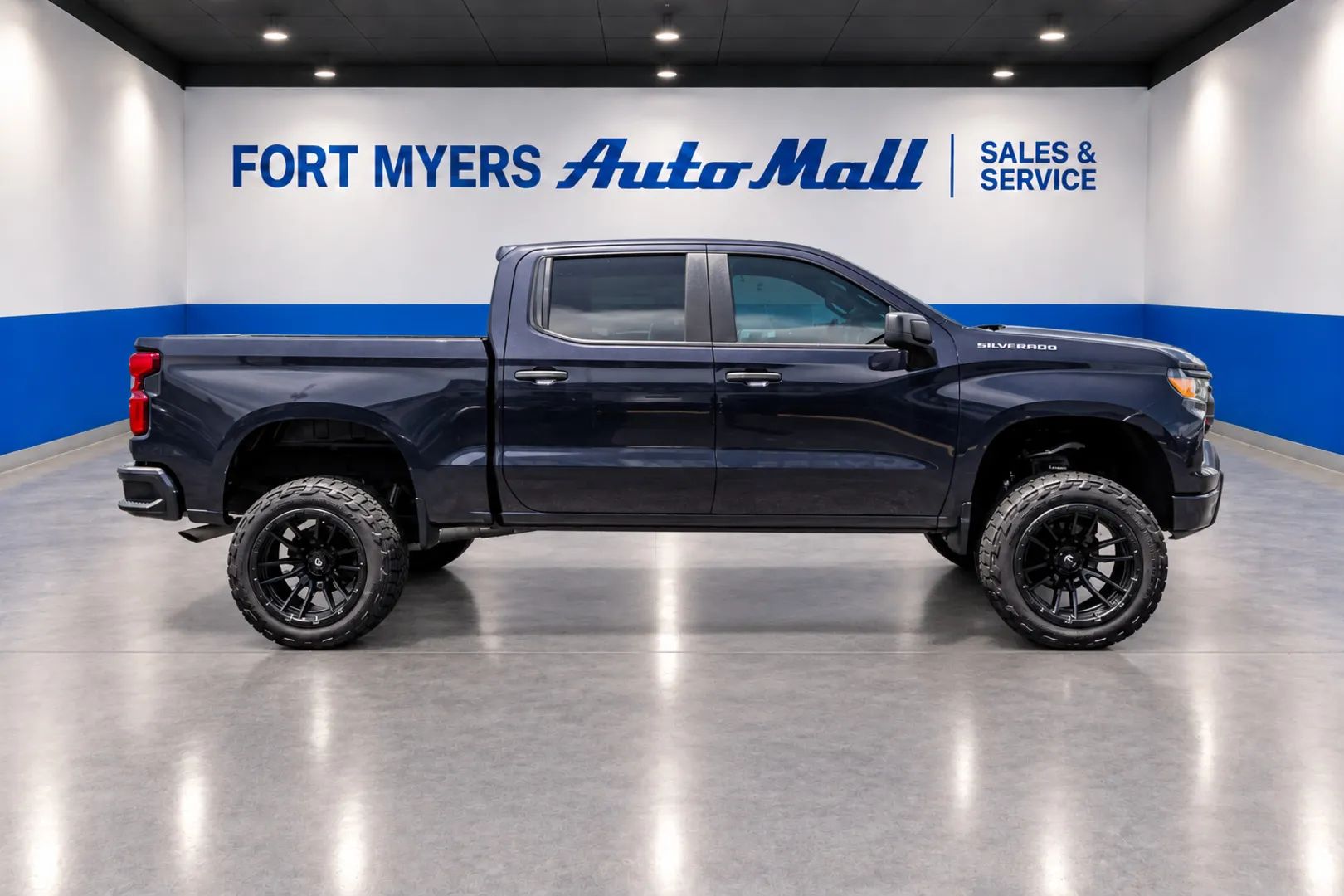 Photo 2 of this Chevrolet Silverado 1500