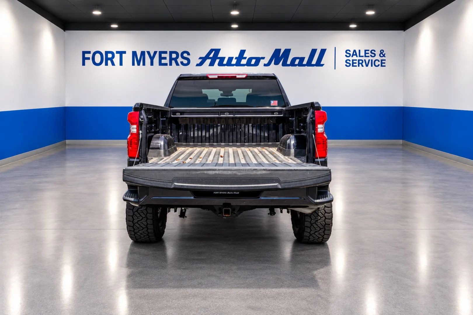 Photo 5 of this Chevrolet Silverado 1500