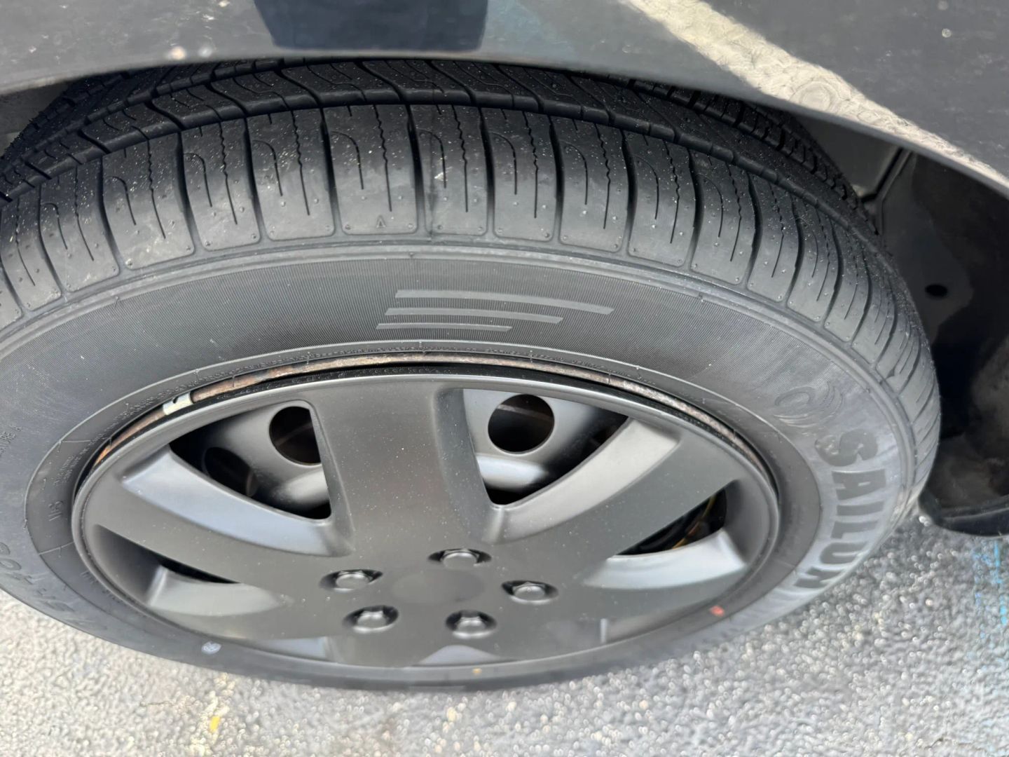 Toyota Prius C photo 28