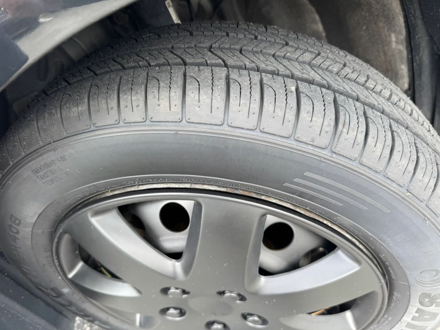 Toyota Prius C photo 29
