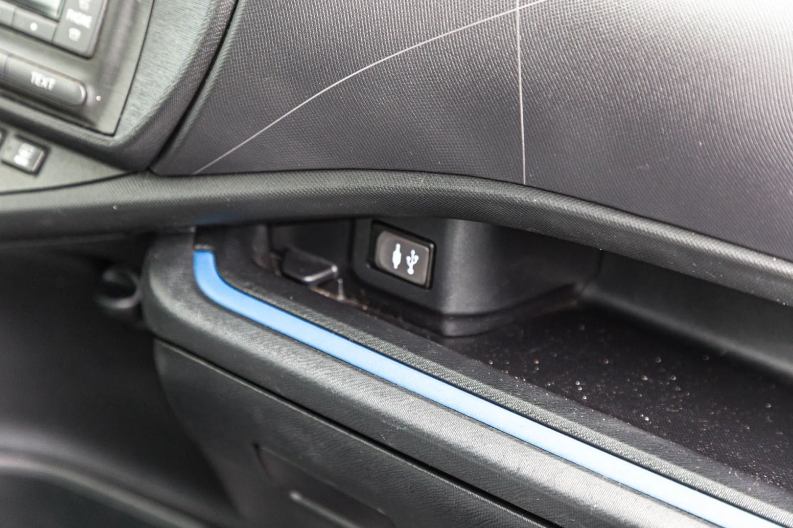 Toyota Prius C photo 56