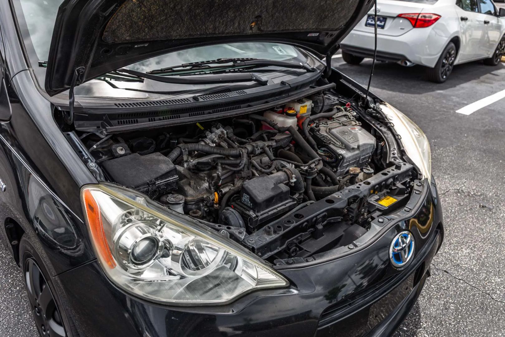 Toyota Prius C photo 72