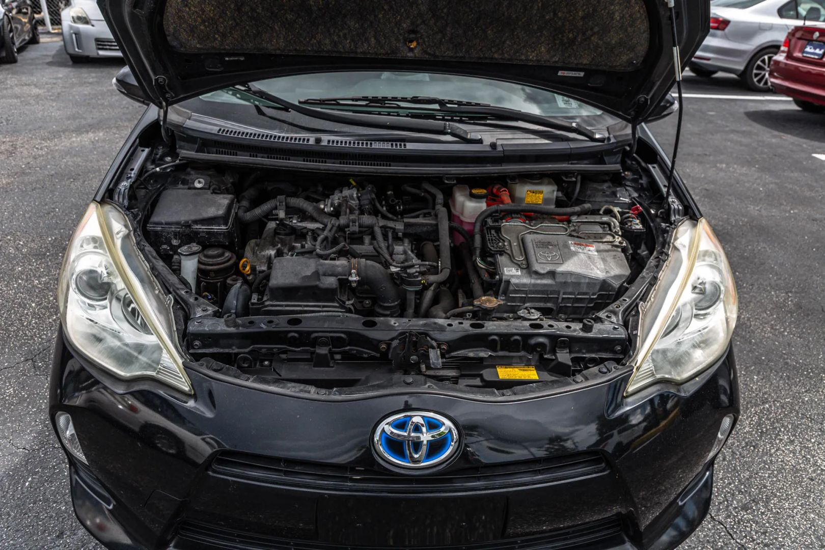 Toyota Prius C photo 73