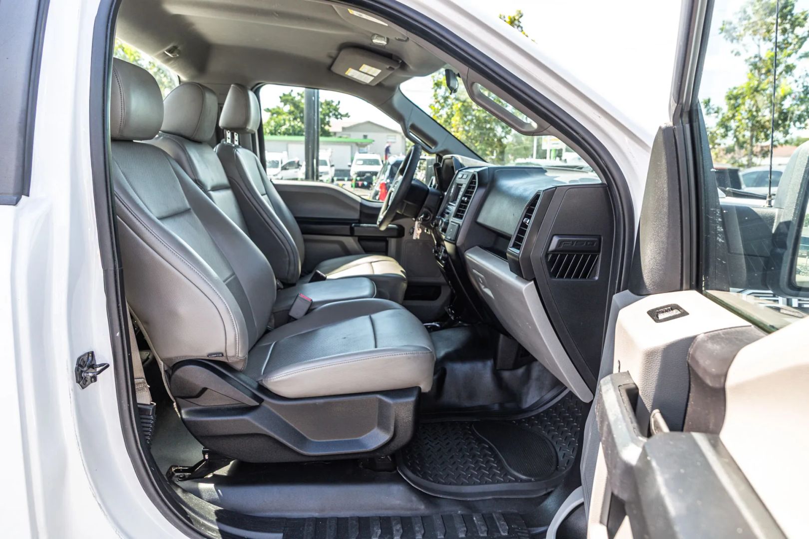 Photo 33 of this Ford F-150