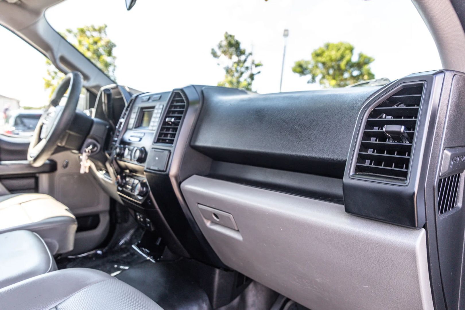 Photo 38 of this Ford F-150