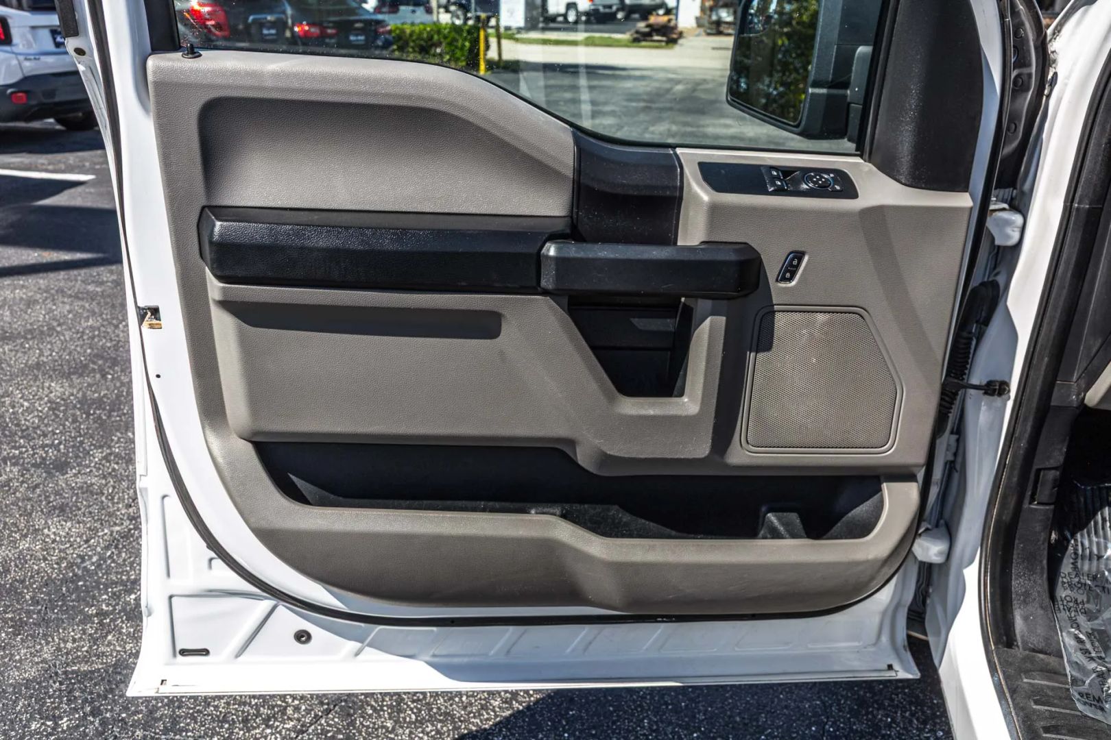 Photo 41 of this Ford F-150