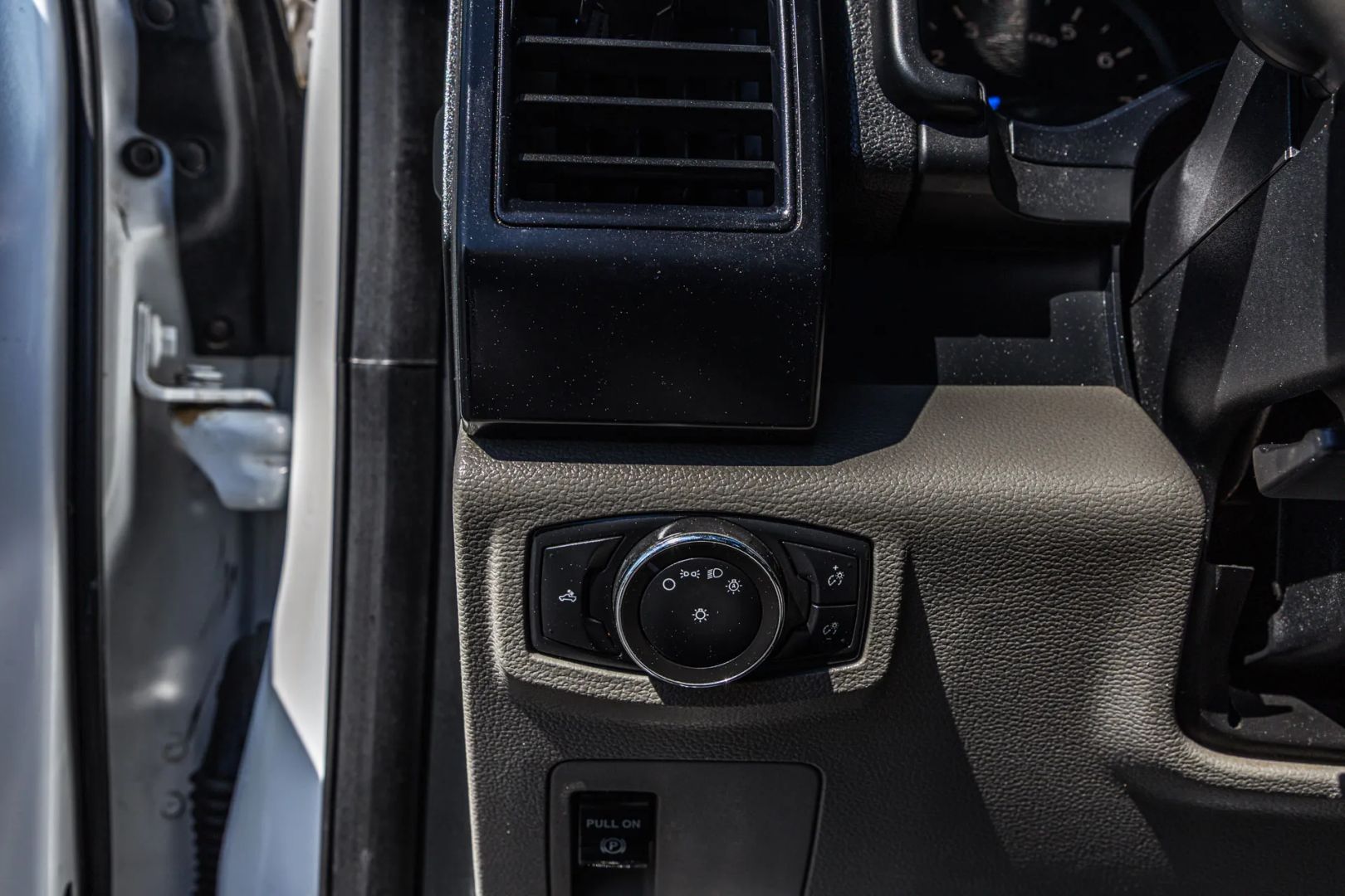 Photo 49 of this Ford F-150