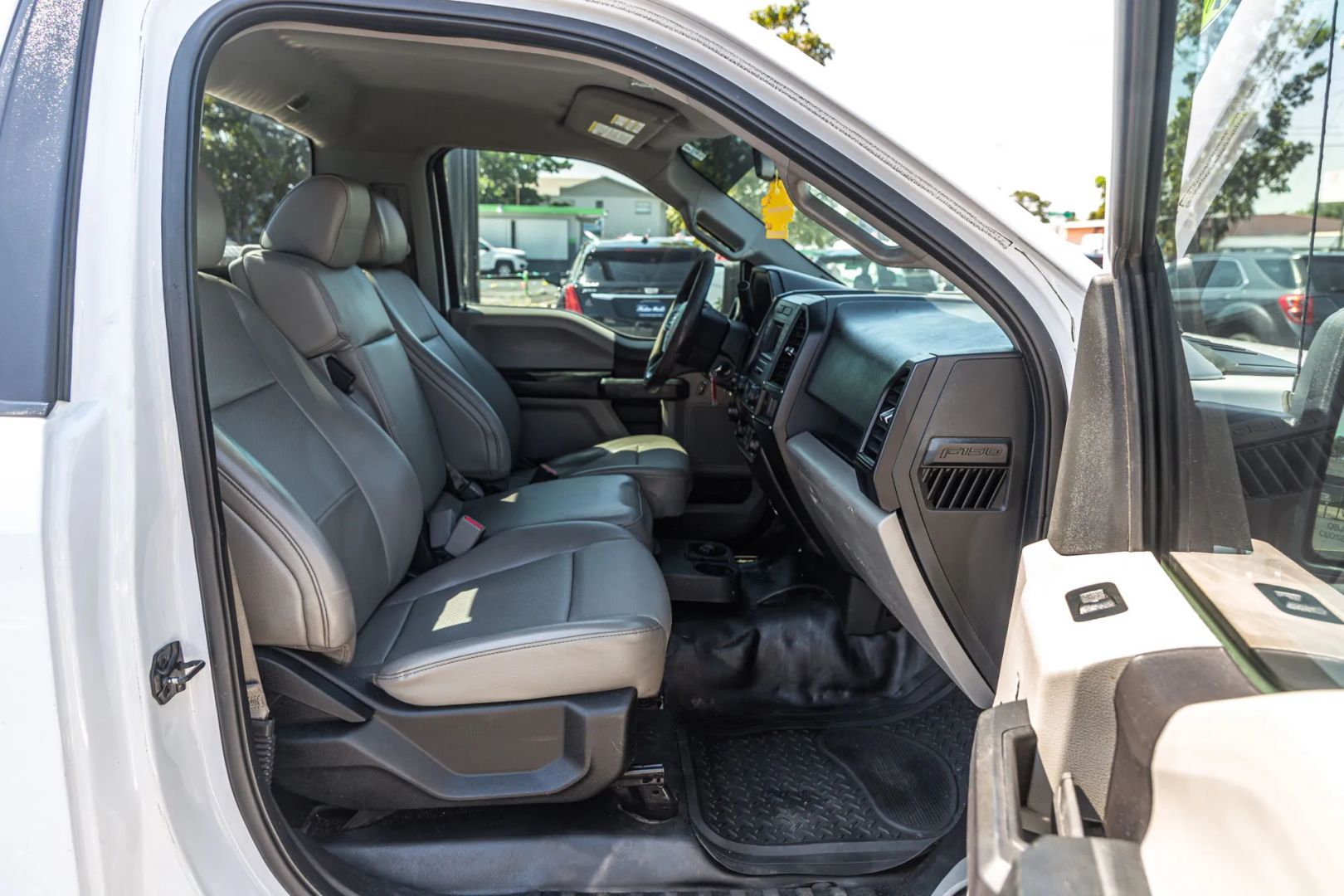 Photo 34 of this Ford F-150
