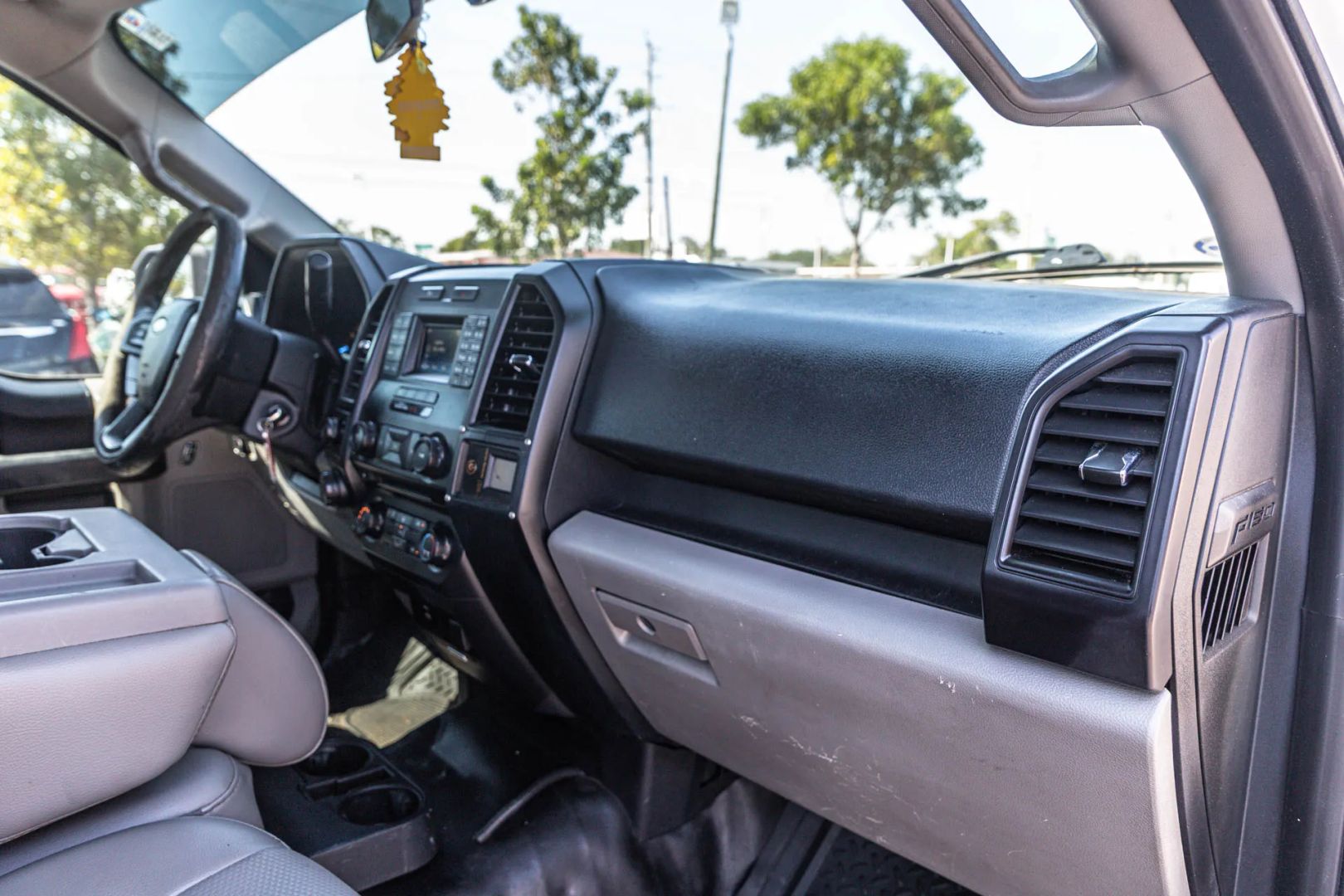 Photo 44 of this Ford F-150