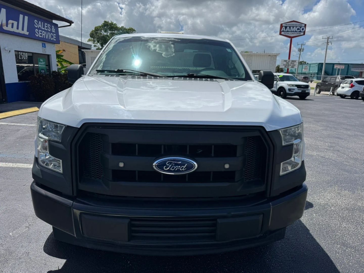 Ford F-150 photo 3
