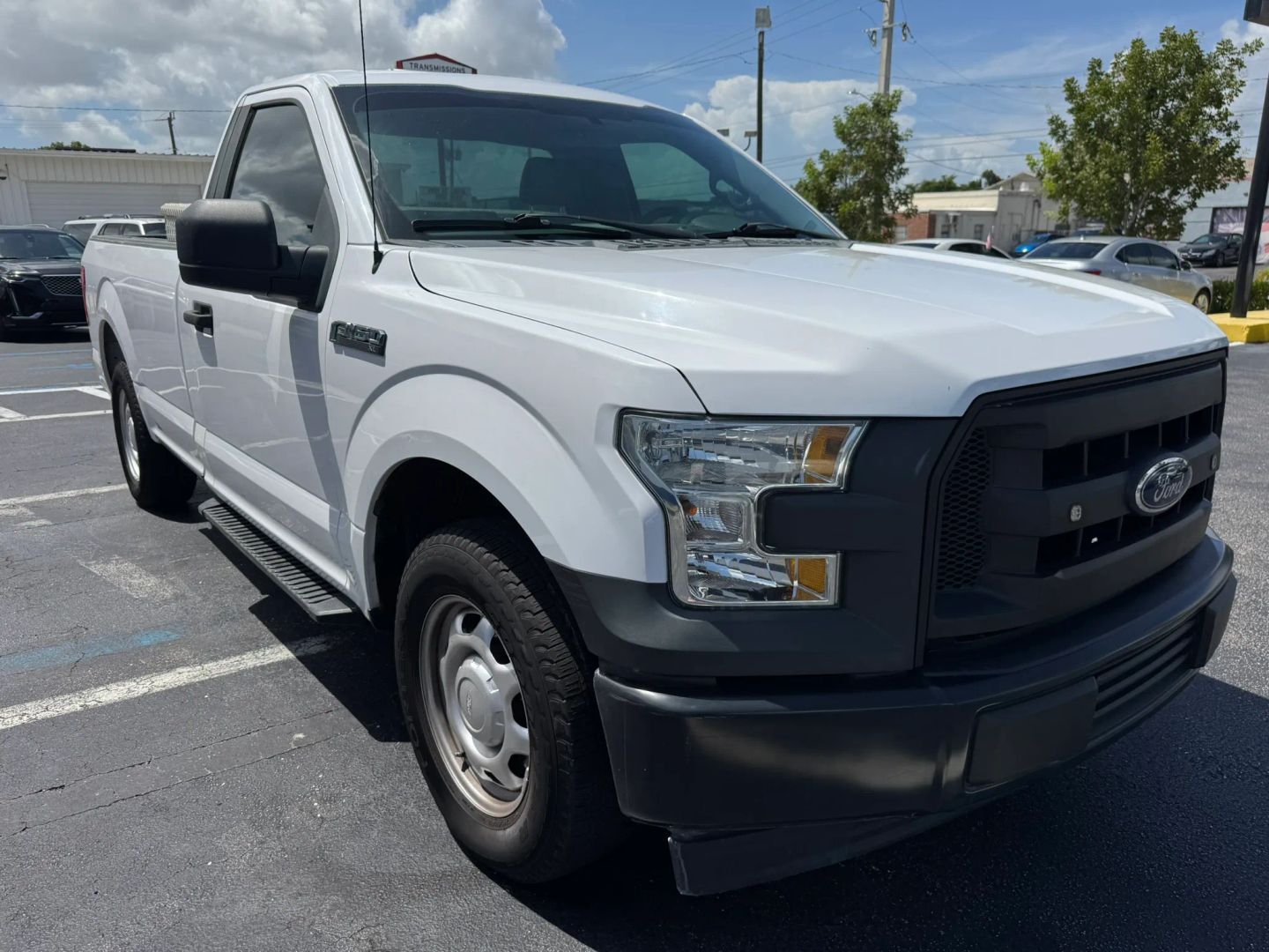 Ford F-150 photo 4