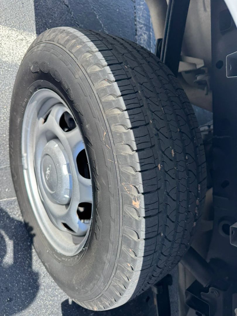 Ford F-150 photo 19