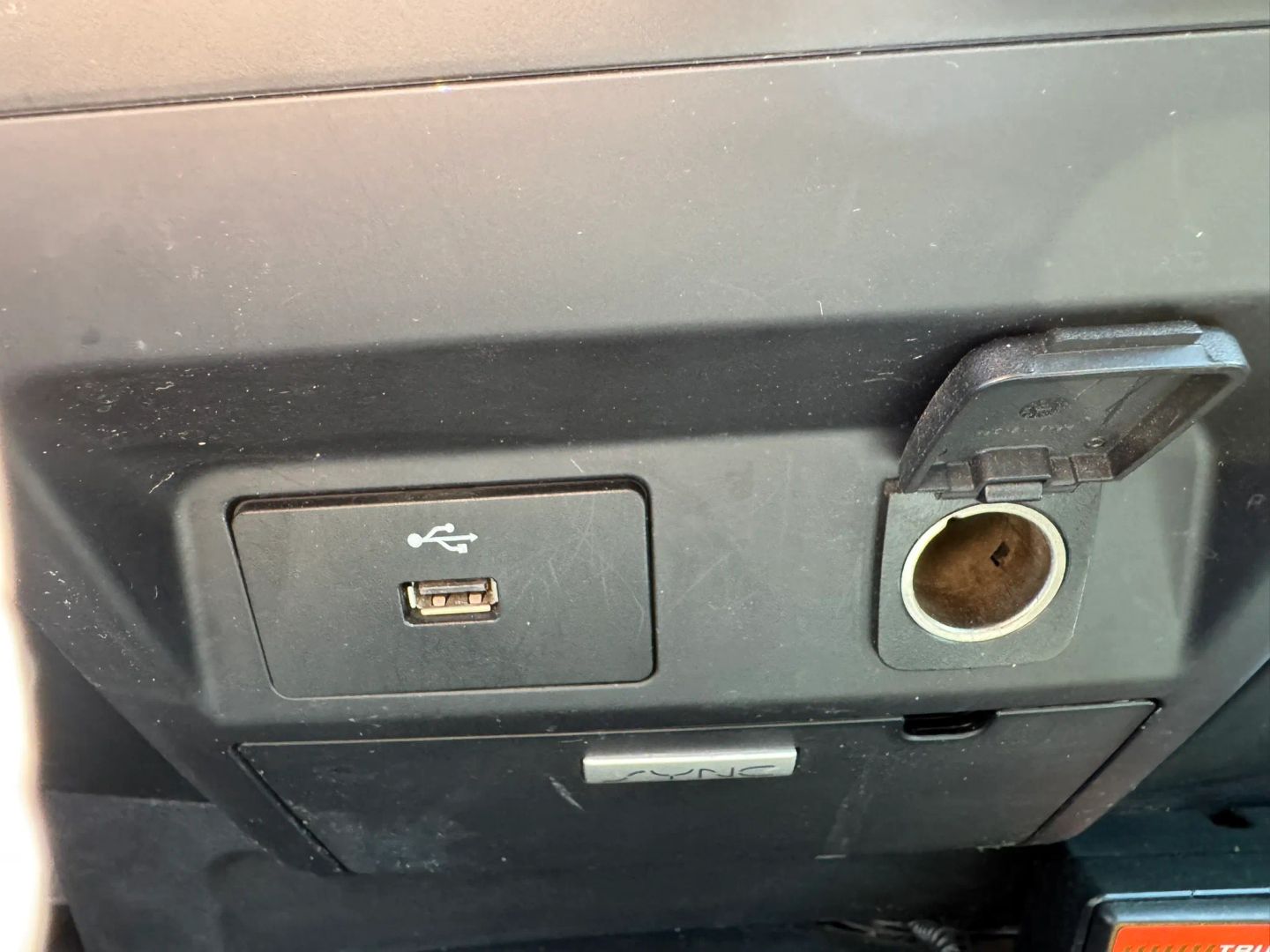 Ford F-150 photo 34