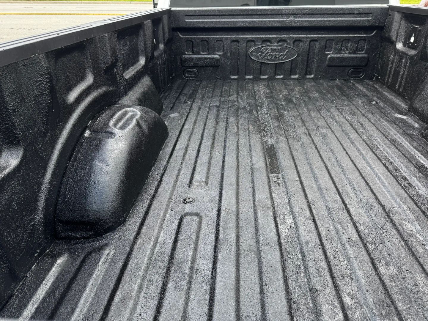 Ford F-150 photo 37