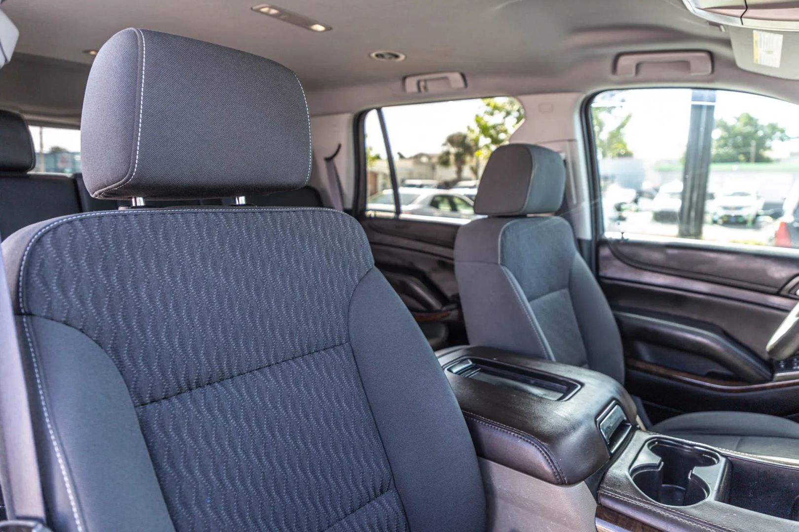 Chevrolet Tahoe photo 34