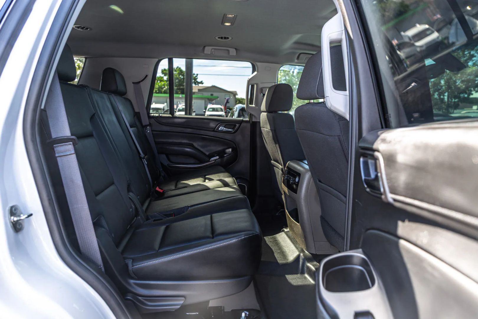 Chevrolet Tahoe photo 39