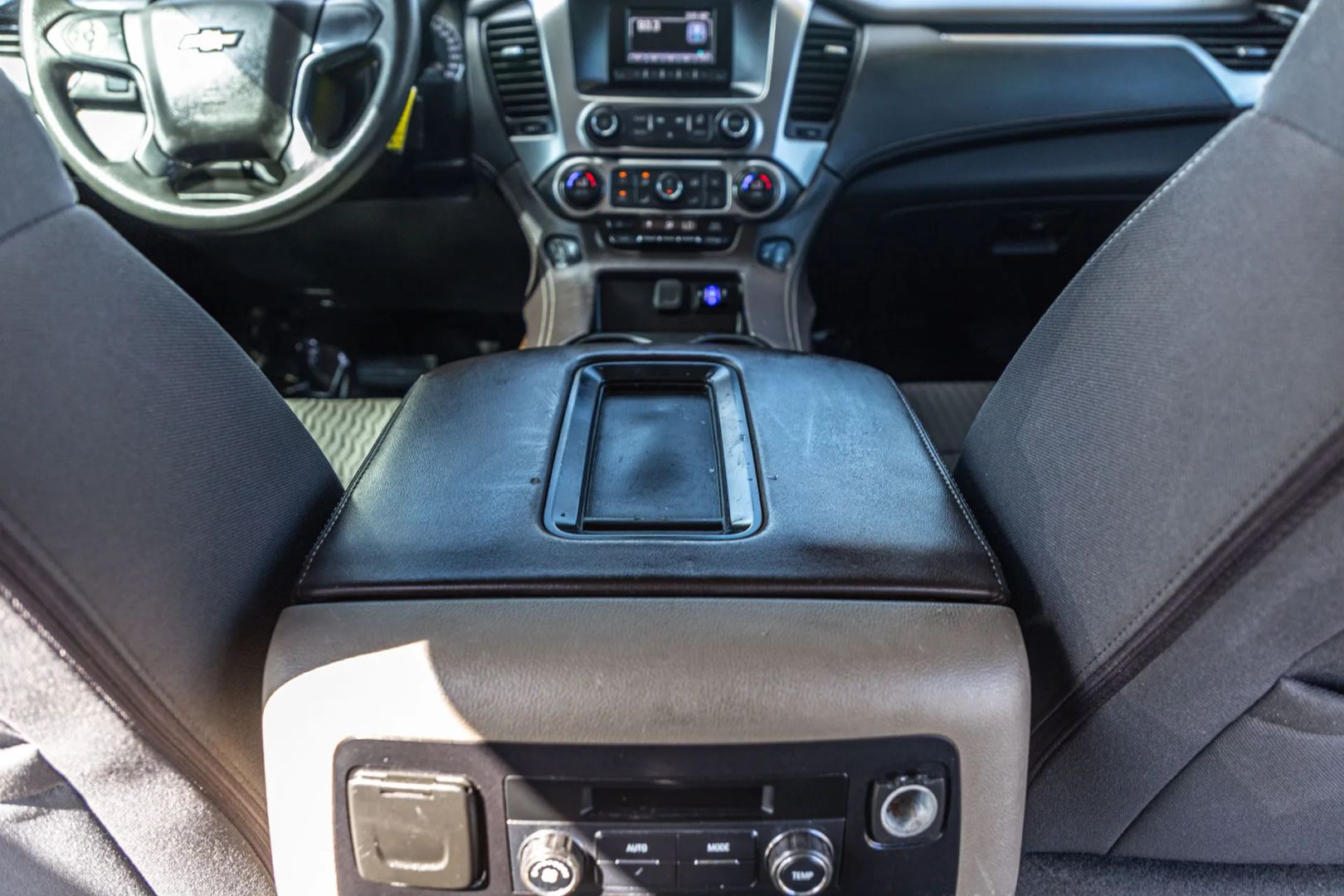 Chevrolet Tahoe photo 46