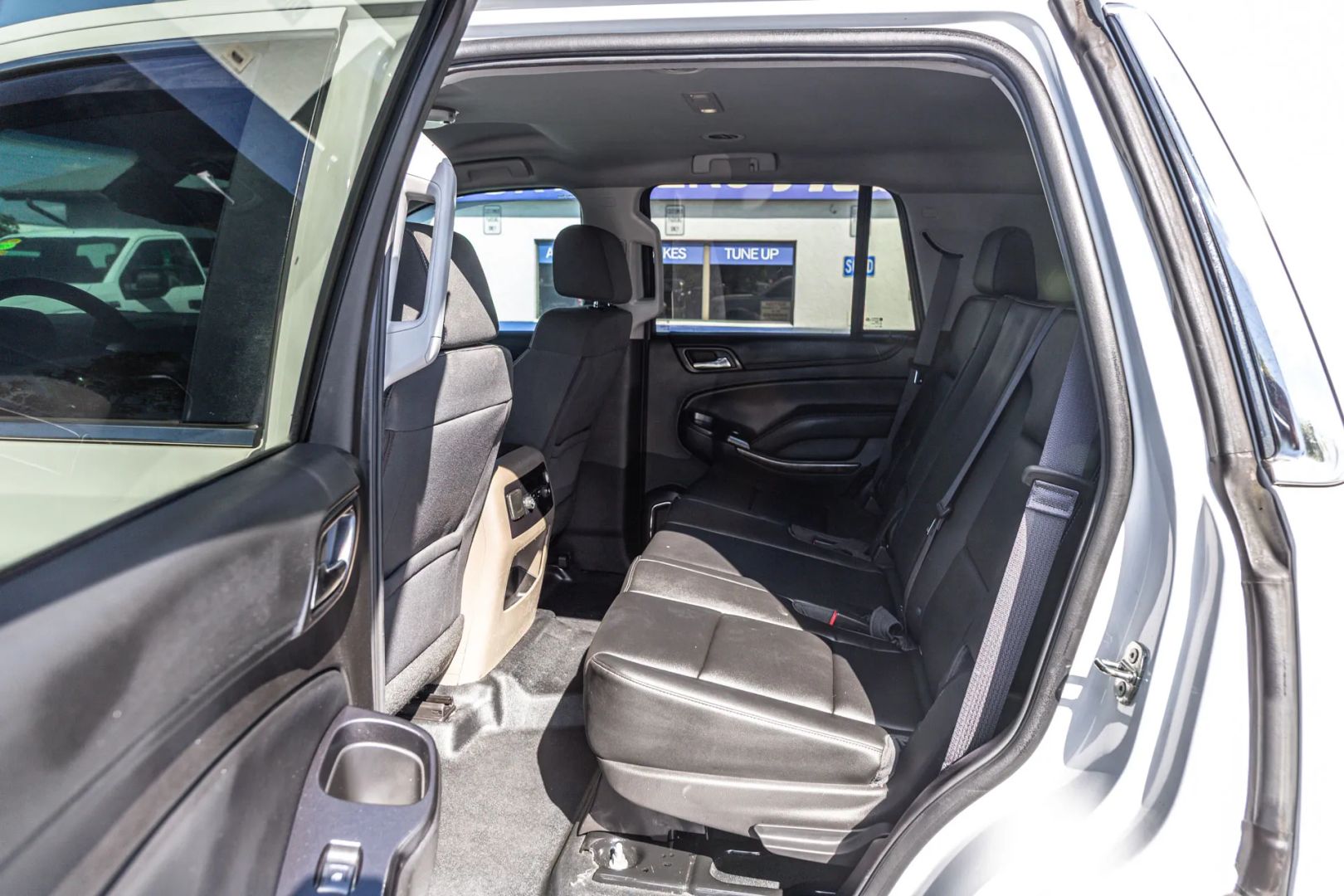 Chevrolet Tahoe photo 58