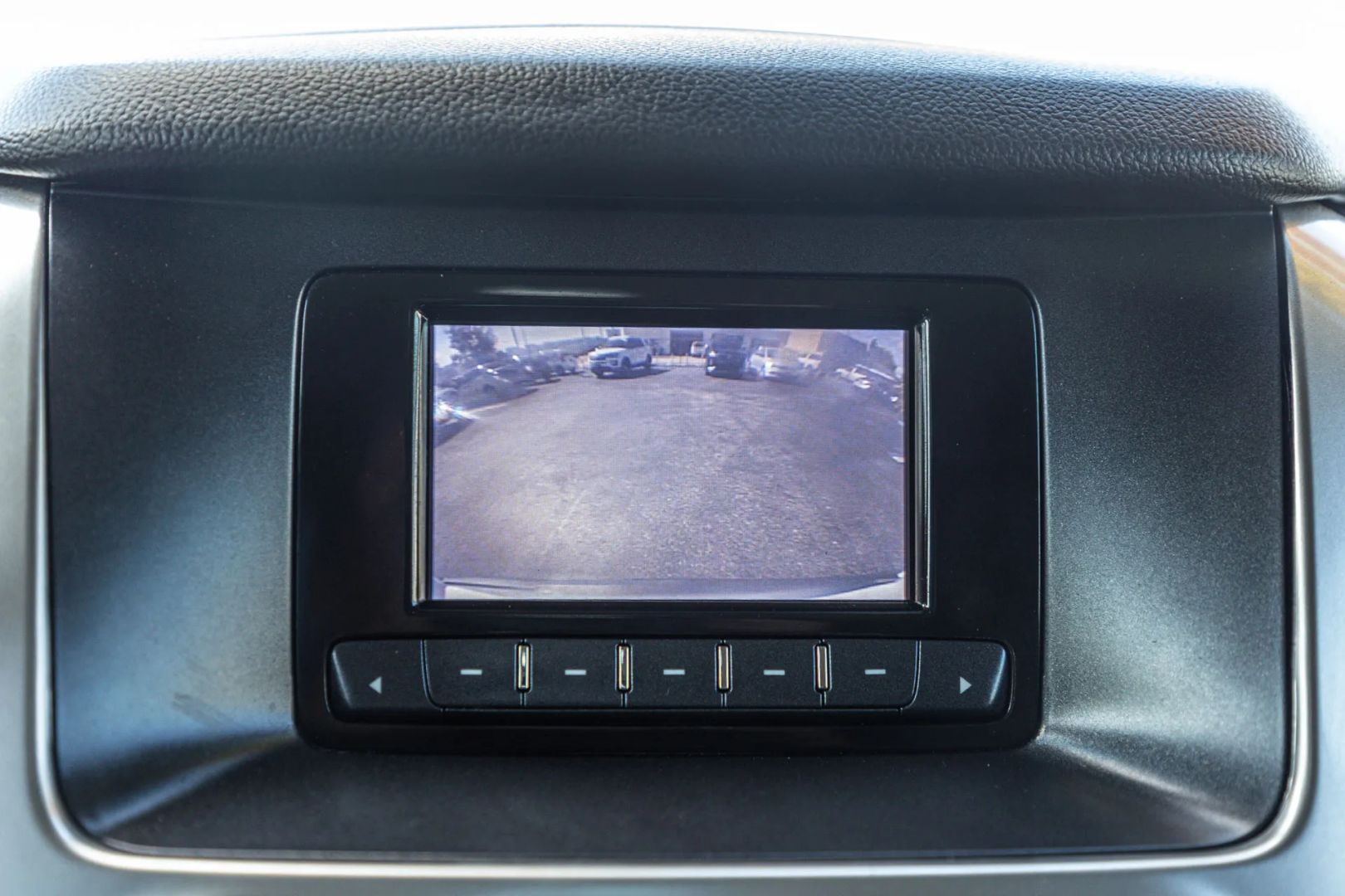 Chevrolet Tahoe photo 69