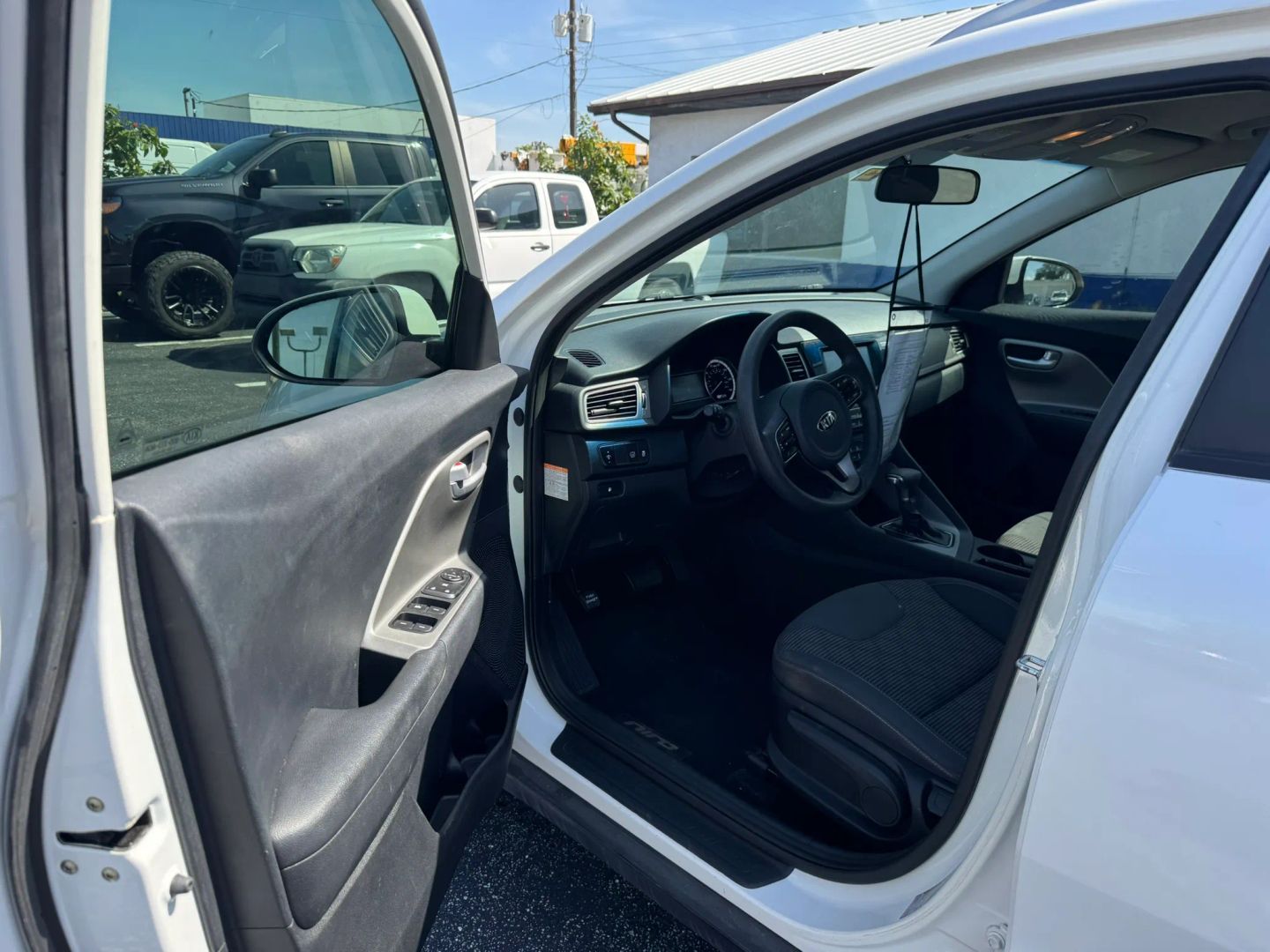 Kia Niro photo 36