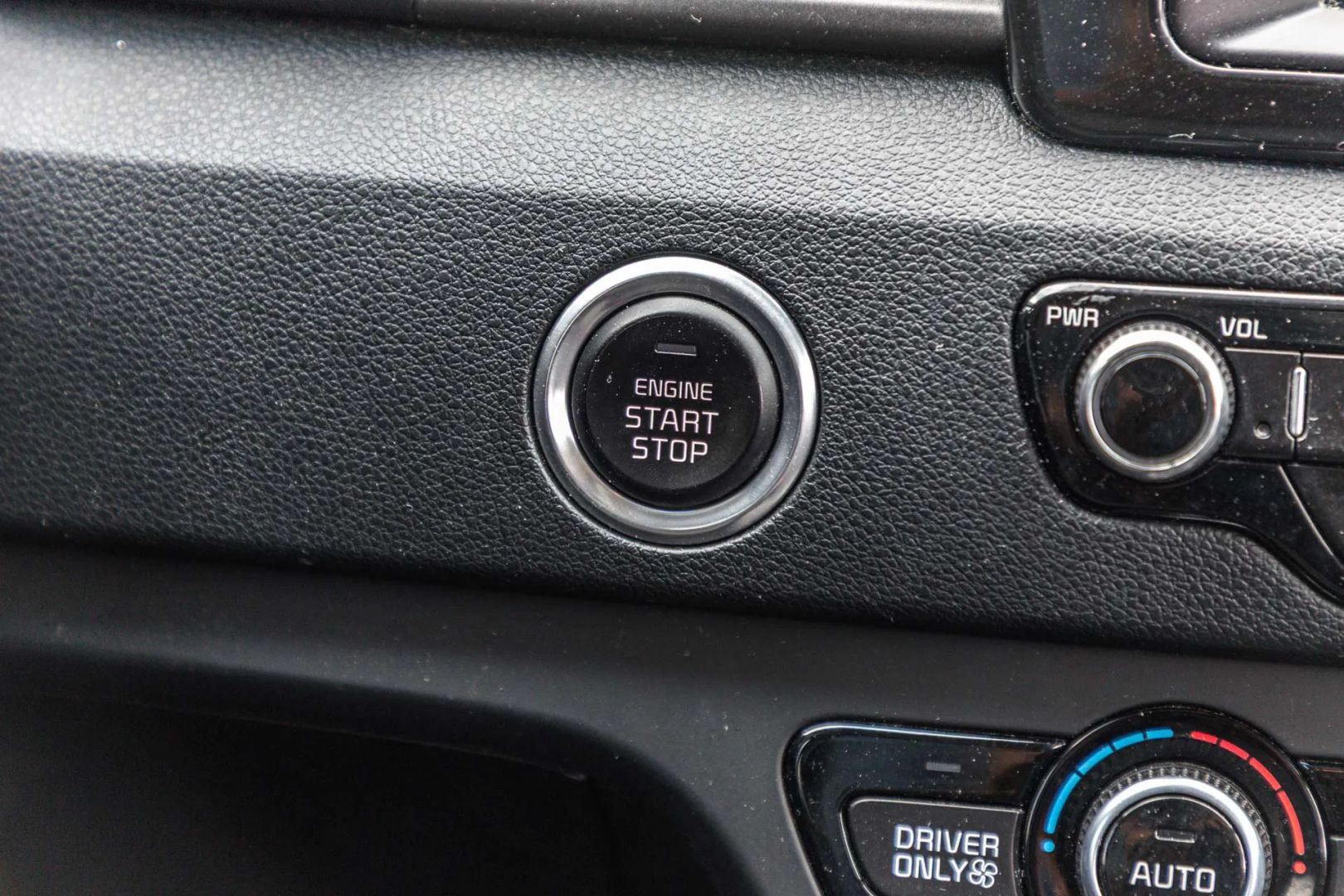 Kia Niro photo 87