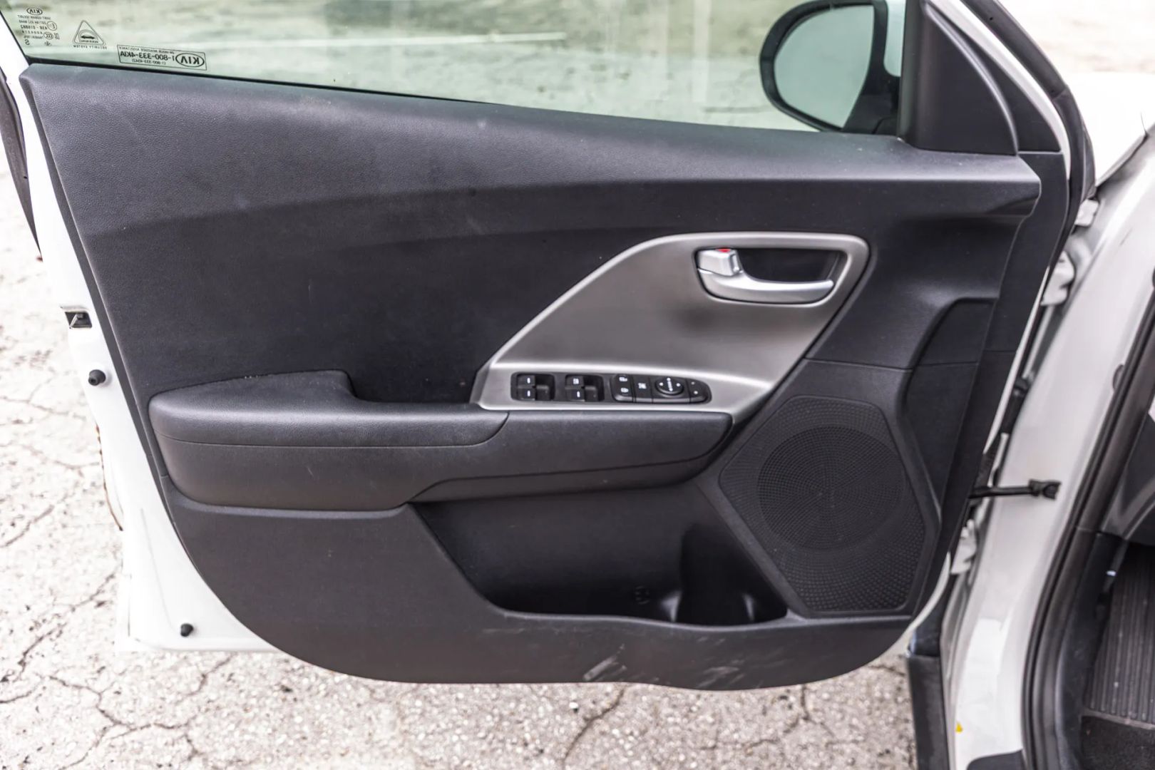 Kia Niro photo 90
