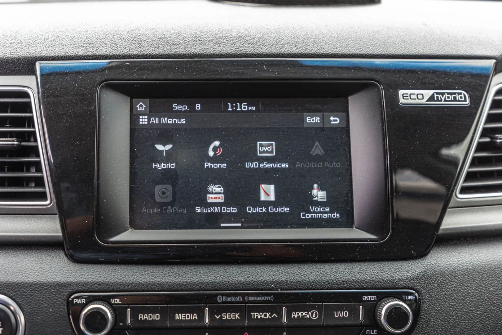 Kia Niro photo 98