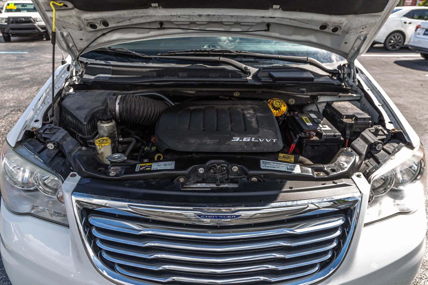 Photo 73 of this Chrysler Town & Country