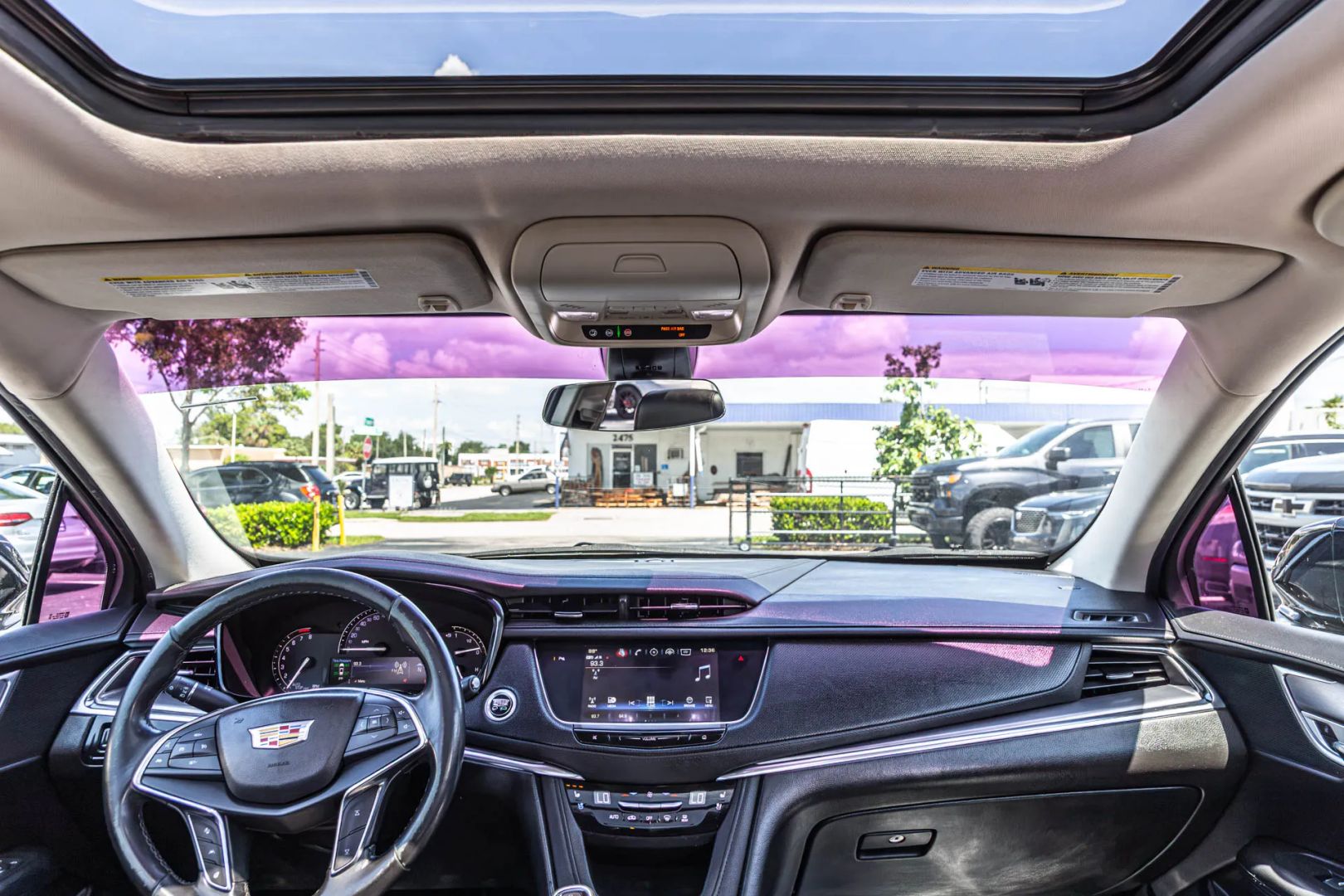 Cadillac XT5 photo 20