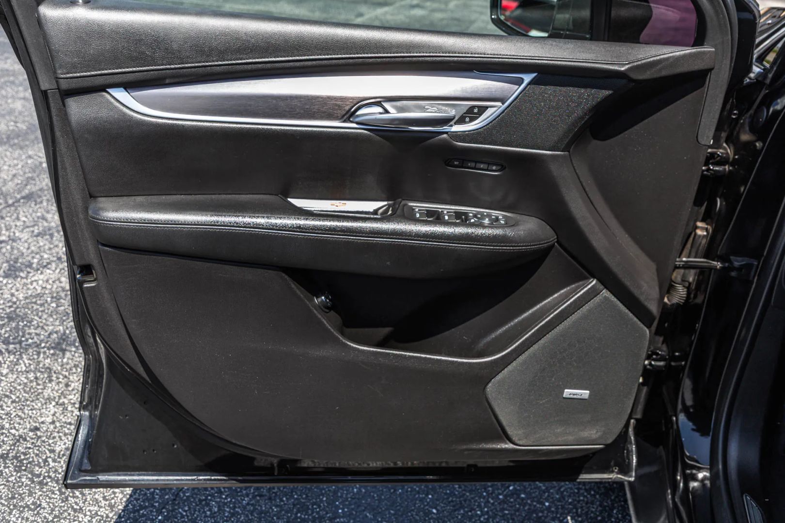 Cadillac XT5 photo 40