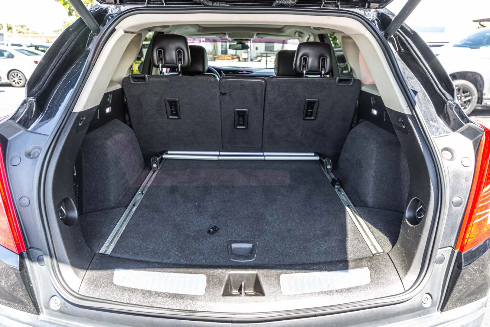 Photo 10 of this Cadillac XT5