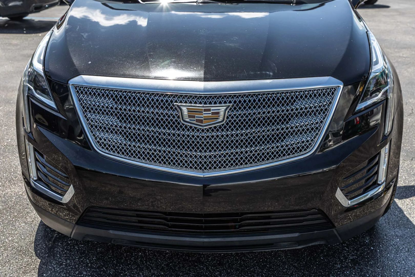 Photo 18 of this Cadillac XT5
