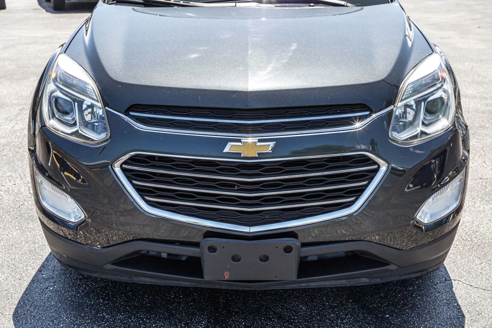 Photo 14 of this Chevrolet Equinox