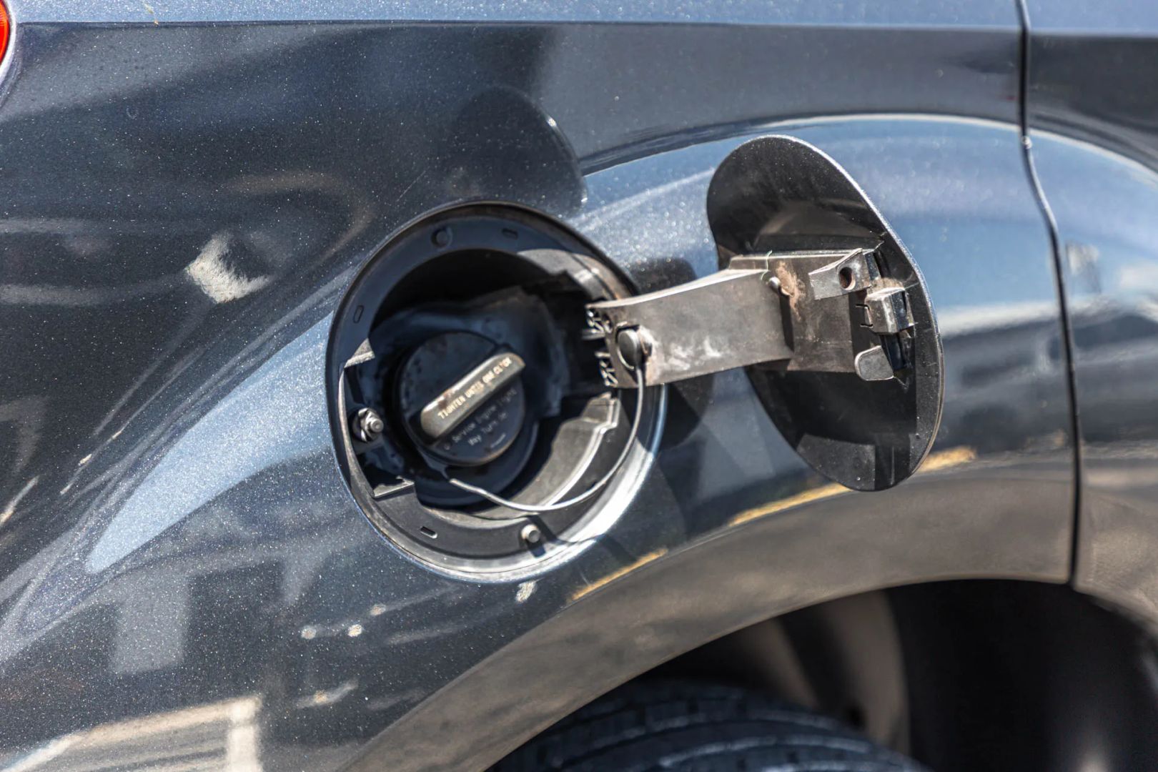 Photo 20 of this Chevrolet Equinox