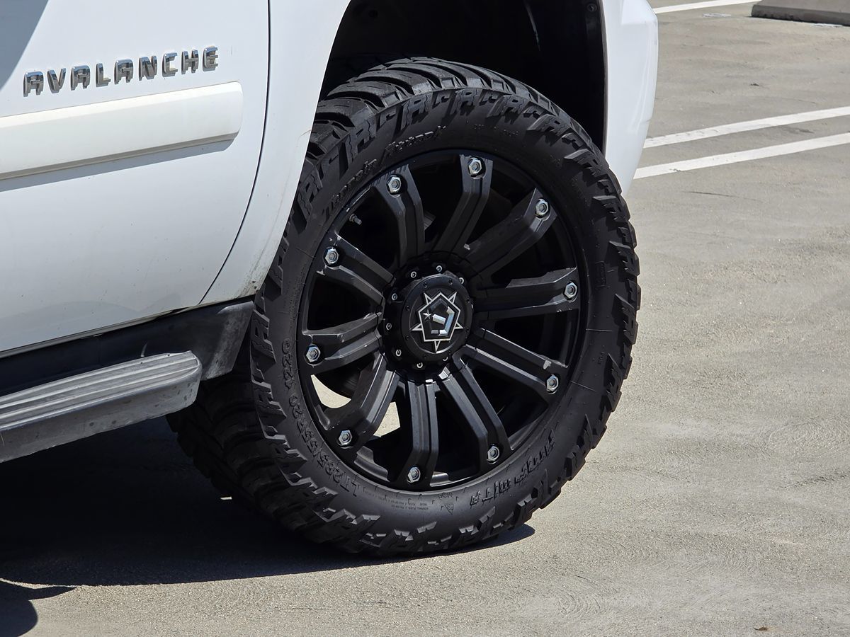 2007 Chevrolet Avalanche LS - Photo 7