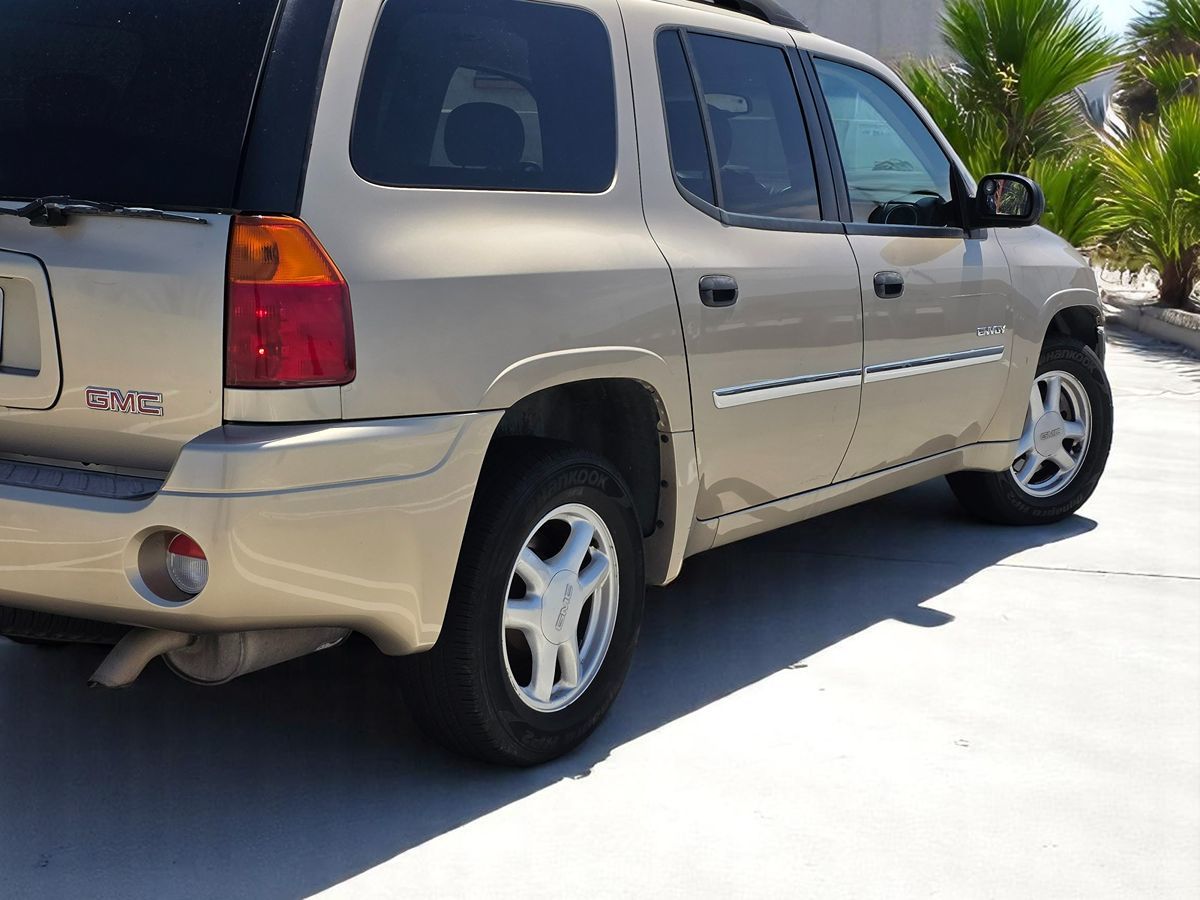 2006 GMC Envoy XL SLE - Photo 8
